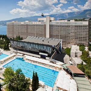 Отель «Yalta-Intourist» / «Ялта-Интурист»